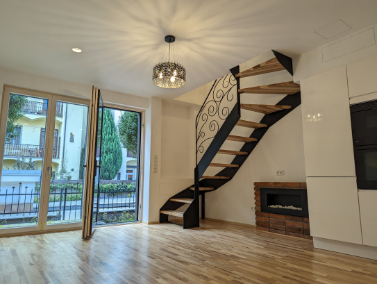 v přízemí je i kuchyňský kout